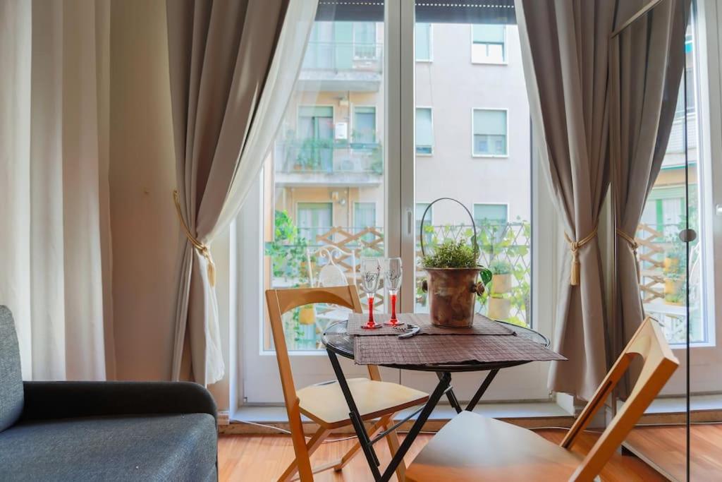 Porta Nuova Moscova: Cozy Apartment Near Duomo! Milão Exterior foto